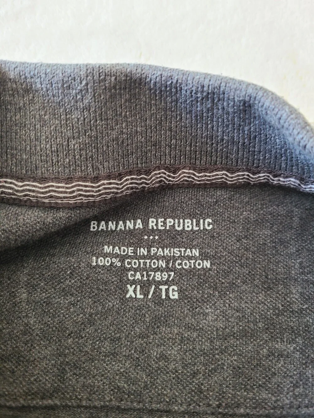 Mens XL Banana Republic Gray Cotton Shortsleeve Polo Top